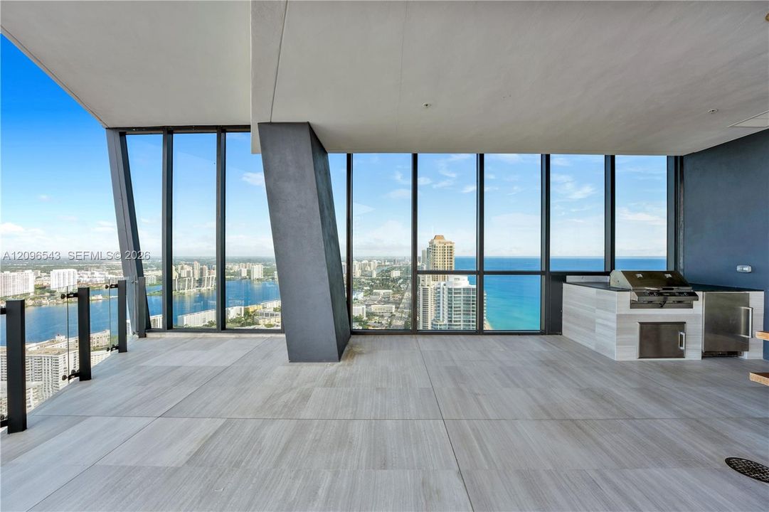 For Sale: $3,500,000 (2 beds, 2 baths, 2044 Square Feet)