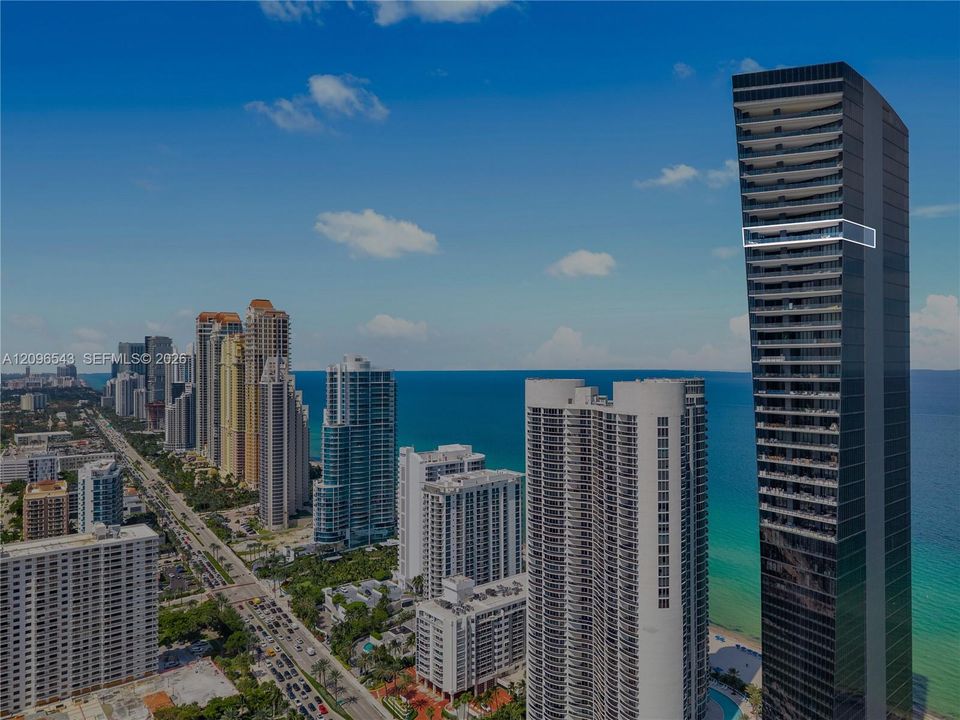 For Sale: $3,500,000 (2 beds, 2 baths, 2044 Square Feet)