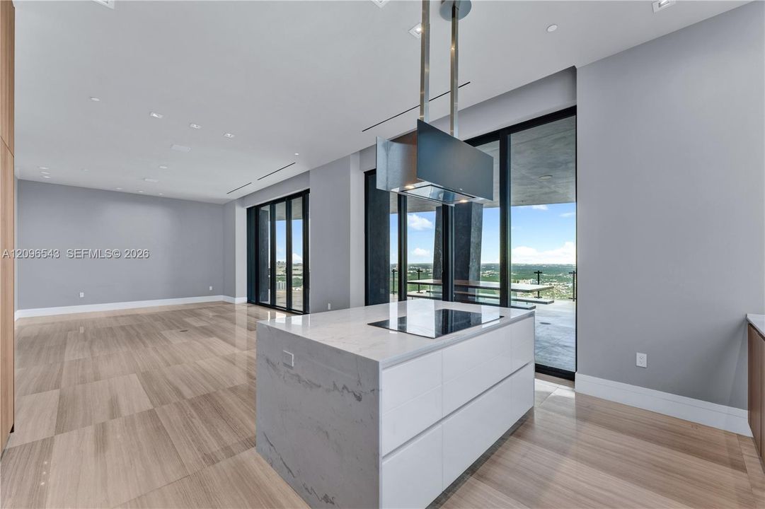 For Sale: $3,500,000 (2 beds, 2 baths, 2044 Square Feet)