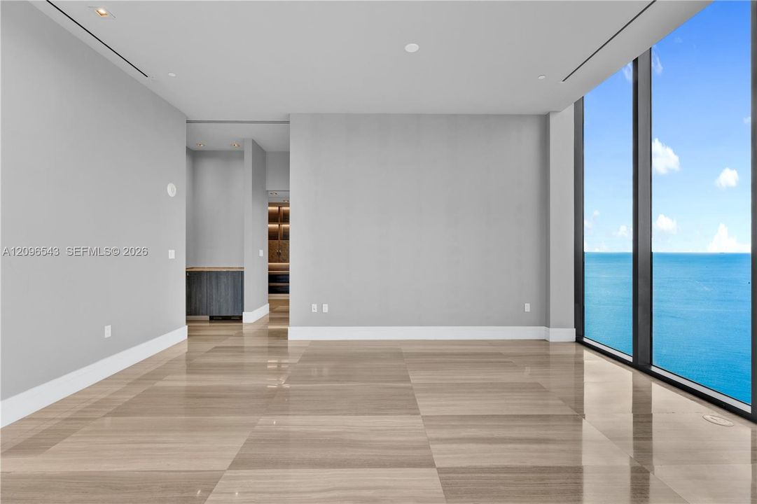 For Sale: $3,500,000 (2 beds, 2 baths, 2044 Square Feet)