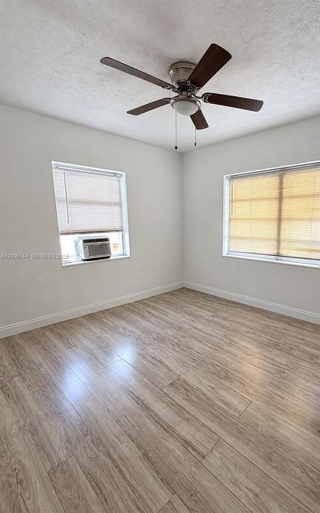 En Renta: $3,000 (2 camas, 1 baños, 1021 Pies cuadrados)