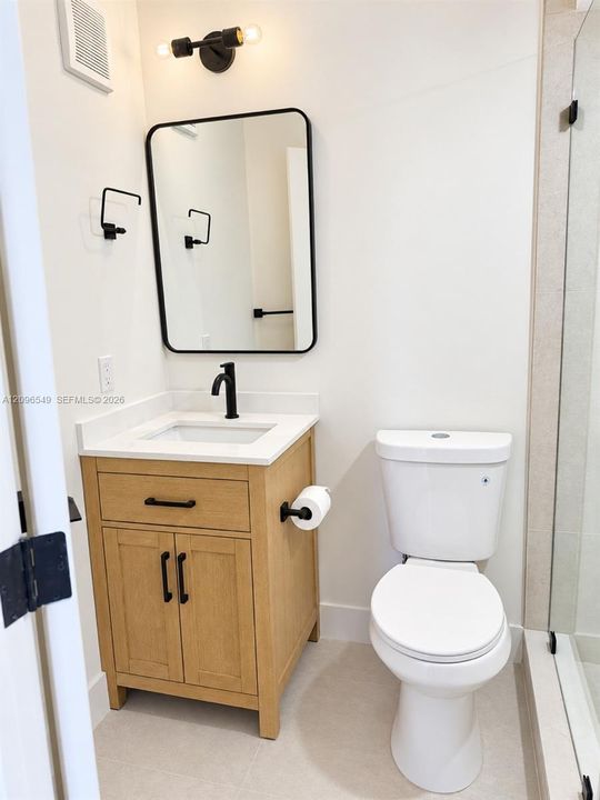 For Rent: $3,100 (2 beds, 2 baths, 1025 Square Feet)