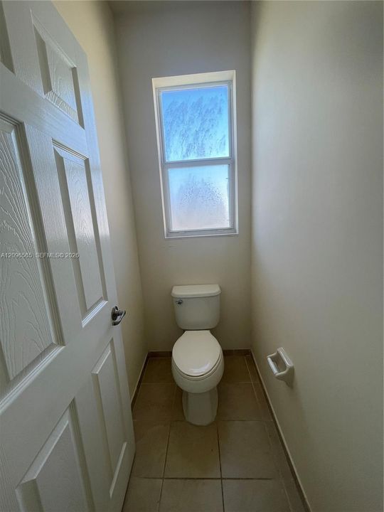 В аренду: $4,000 (4 спален, 3 ванн, 3080 Квадратных фут)