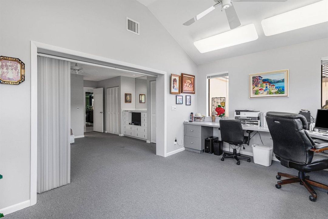 040-56WoodsLane-BoyntonBeach-FL-33436-SM