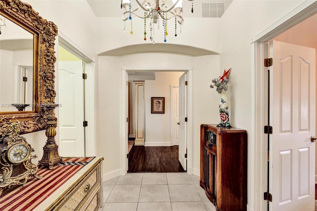 For Sale: $899,994 (4 beds, 3 baths, 2503 Square Feet)