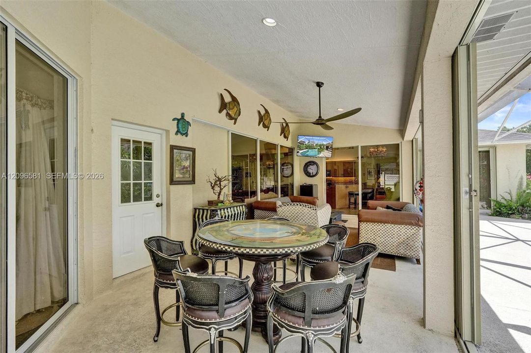 For Sale: $899,994 (4 beds, 3 baths, 2503 Square Feet)