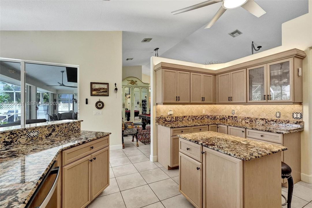 For Sale: $899,994 (4 beds, 3 baths, 2503 Square Feet)