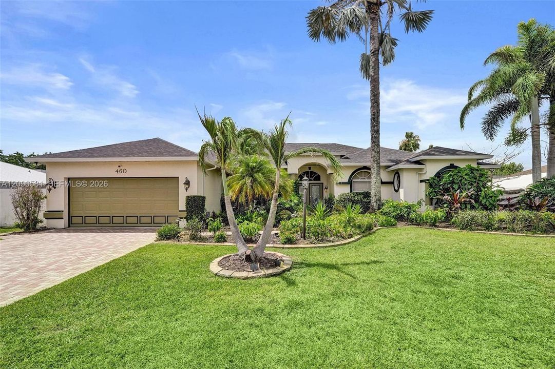 For Sale: $899,994 (4 beds, 3 baths, 2503 Square Feet)