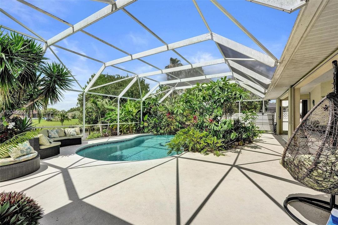 For Sale: $899,994 (4 beds, 3 baths, 2503 Square Feet)