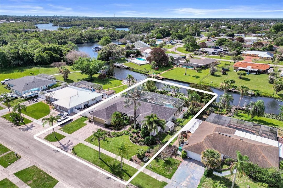 For Sale: $899,994 (4 beds, 3 baths, 2503 Square Feet)