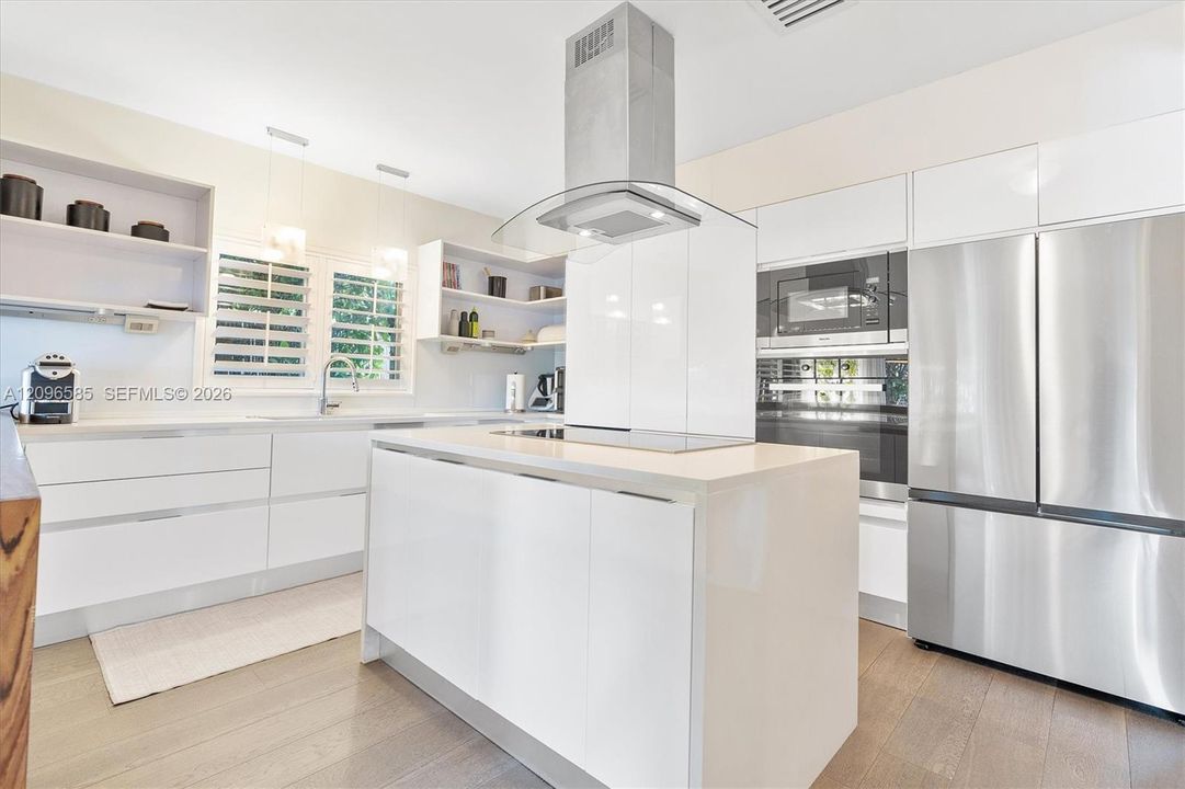For Sale: $2,799,000 (4 beds, 3 baths, 2460 Square Feet)