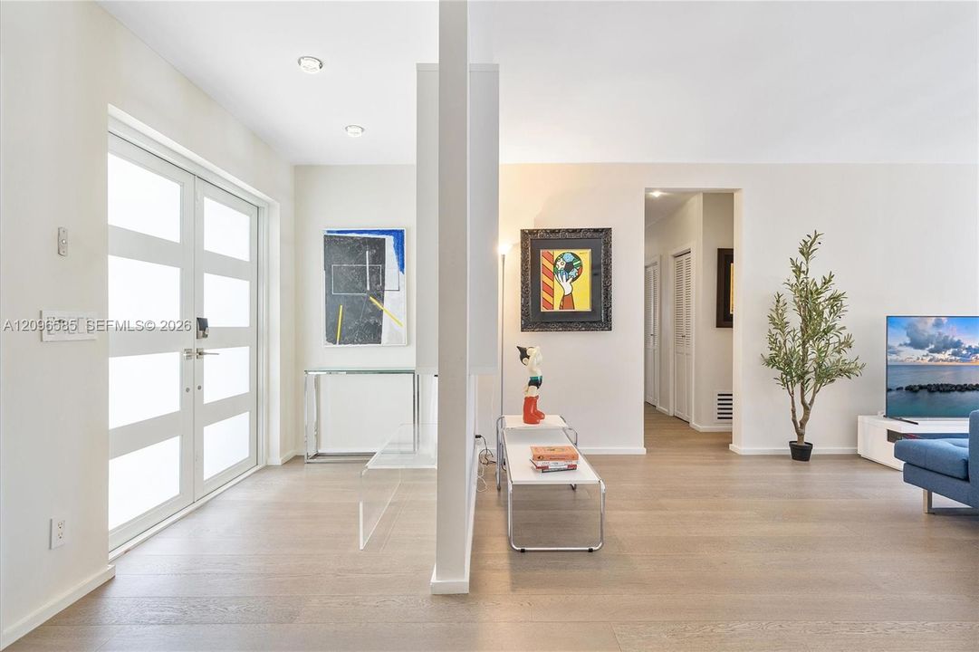 For Sale: $2,799,000 (4 beds, 3 baths, 2460 Square Feet)