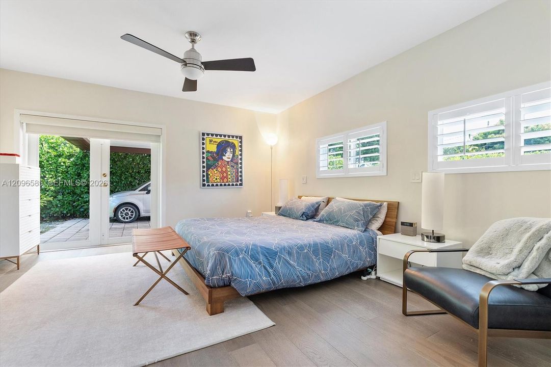 For Sale: $2,799,000 (4 beds, 3 baths, 2460 Square Feet)