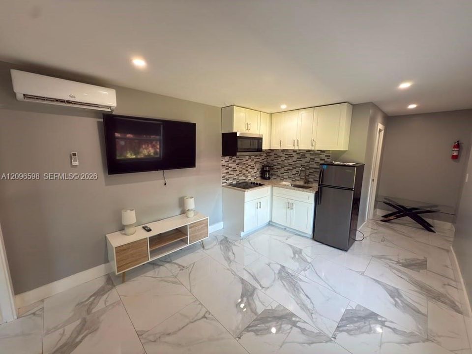 En Renta: $1,900 (1 camas, 1 baños, 1205 Pies cuadrados)