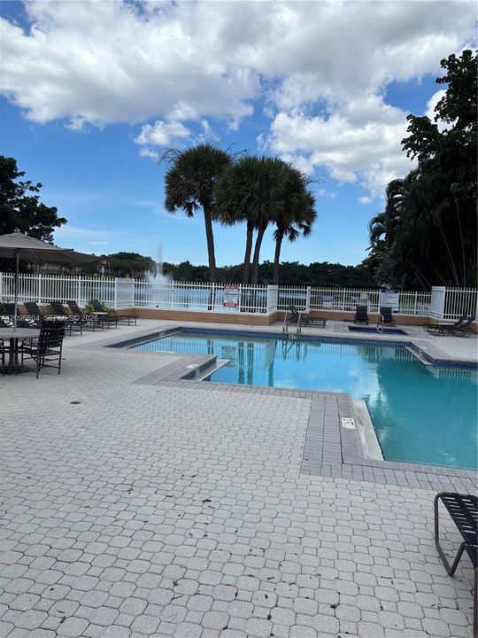 Pool & Hot Tub