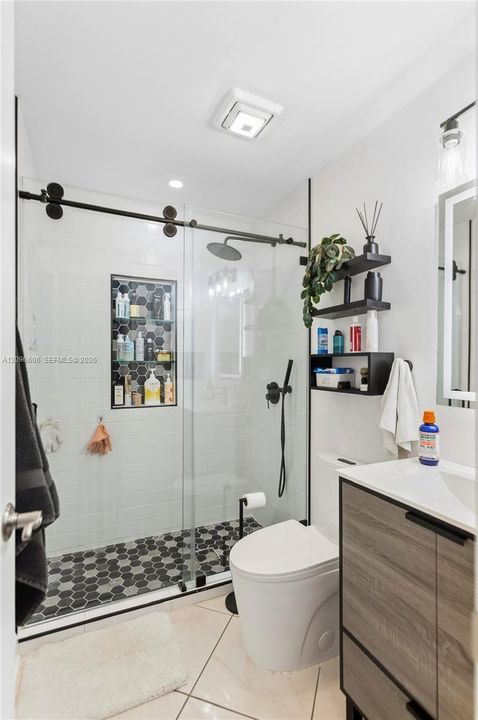 For Sale: $549,000 (3 beds, 2 baths, 1117 Square Feet)