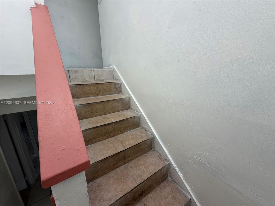 В аренду: $3,000 (4 спален, 2 ванн, 1470 Квадратных фут)