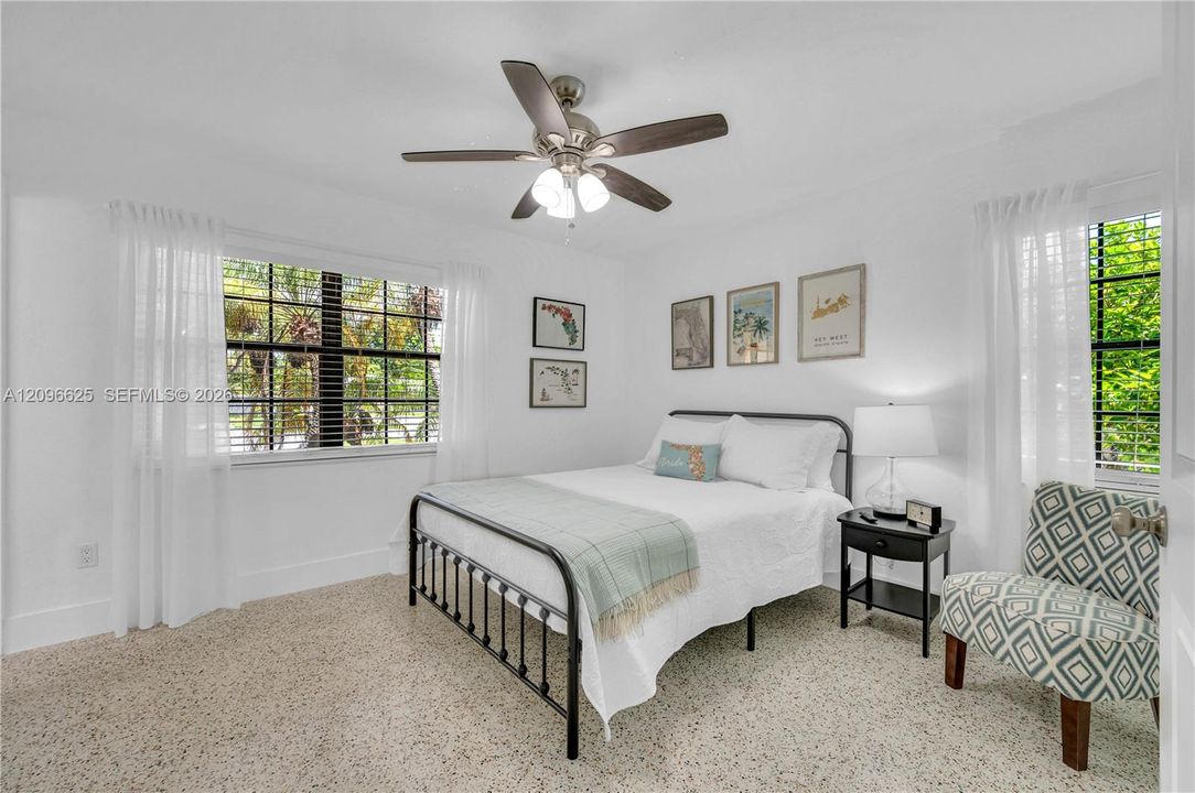 For Rent: $4,800 (4 beds, 2 baths, 2064 Square Feet)