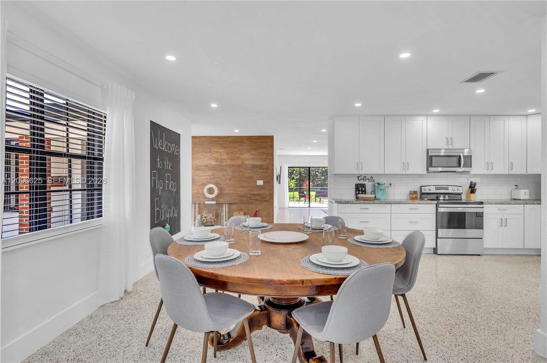 For Rent: $4,800 (4 beds, 2 baths, 2064 Square Feet)