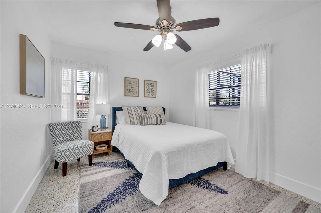 For Rent: $4,800 (4 beds, 2 baths, 2064 Square Feet)