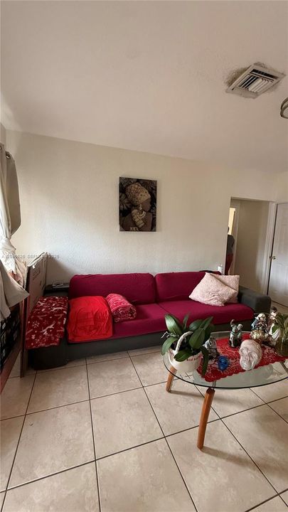 En Renta: $2,750 (2 camas, 1 baños, 870 Pies cuadrados)