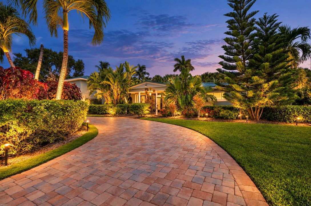 1578 Thumb Point Dr 015a