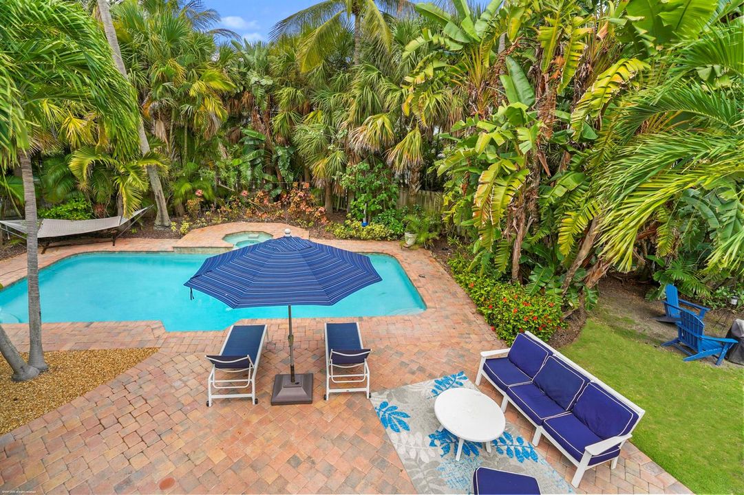 1578 Thumb Point Dr 085