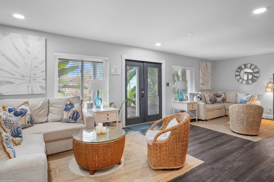1578 Thumb Point Dr 018