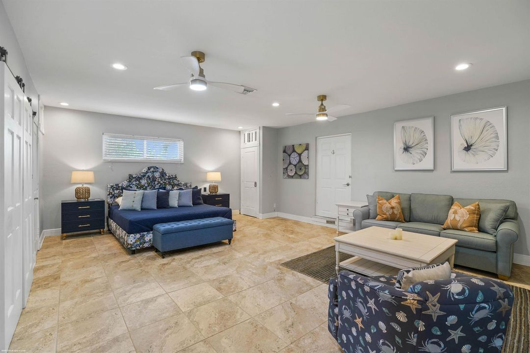 1578 Thumb Point Dr 052