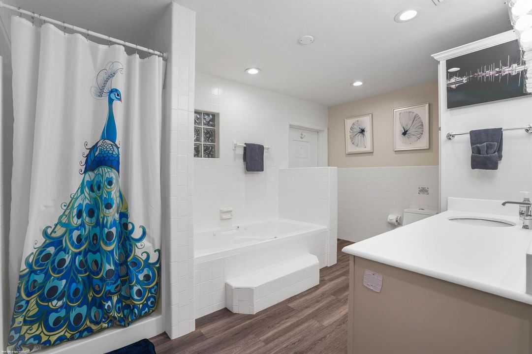 1578 Thumb Point Dr 046