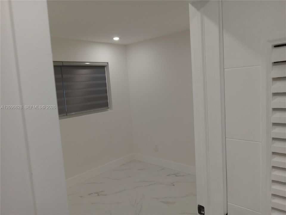 В аренду: $3,500 (3 спален, 2 ванн, 1058 Квадратных фут)
