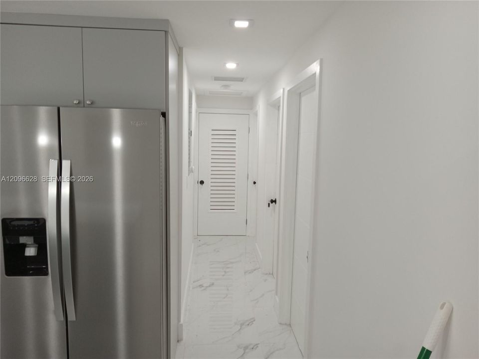 В аренду: $3,500 (3 спален, 2 ванн, 1058 Квадратных фут)