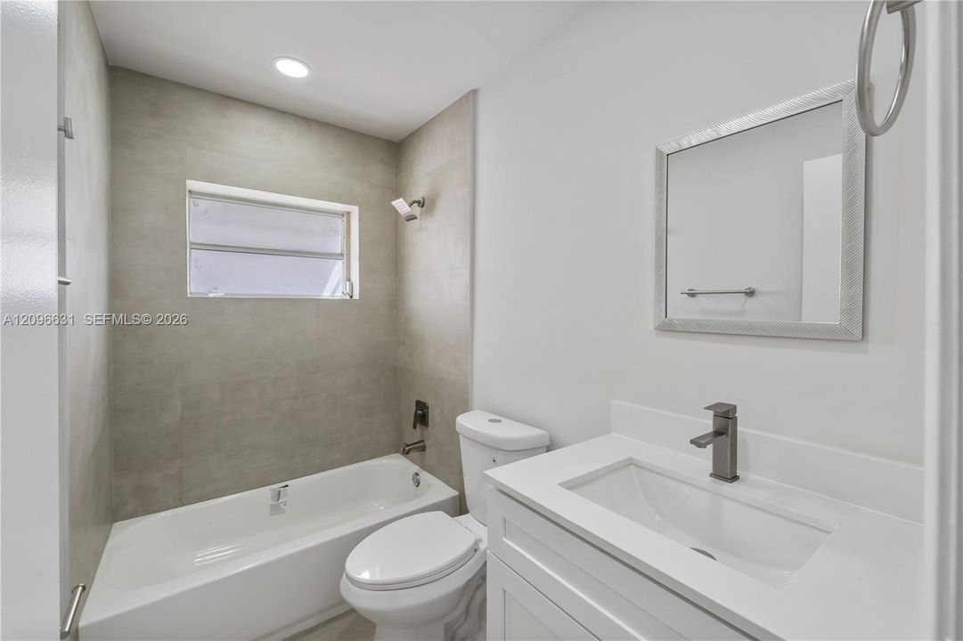 En Venta: $379,000 (2 camas, 2 baños, 1443 Pies cuadrados)