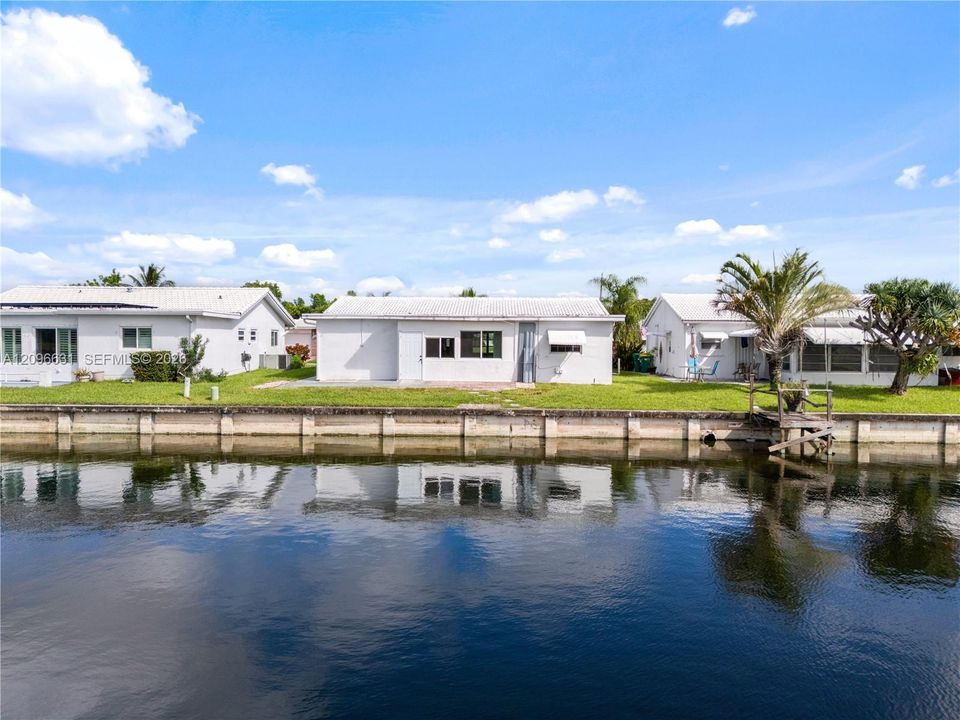 En Venta: $379,000 (2 camas, 2 baños, 1443 Pies cuadrados)
