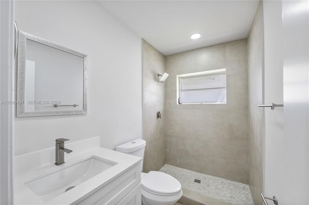 En Venta: $379,000 (2 camas, 2 baños, 1443 Pies cuadrados)