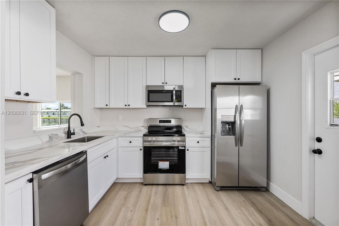 En Venta: $379,000 (2 camas, 2 baños, 1443 Pies cuadrados)