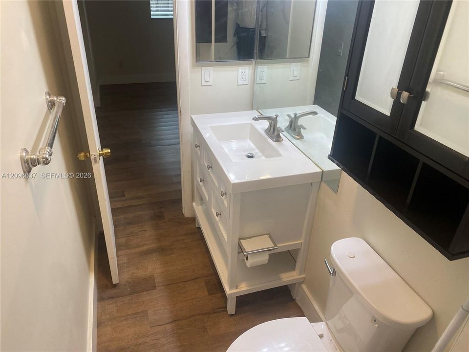 For Rent: $1,700 (1 beds, 1 baths, 0 Square Feet)
