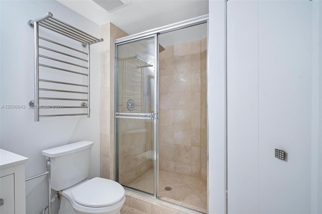 For Sale: $1,699,000 (2 beds, 2 baths, 1740 Square Feet)