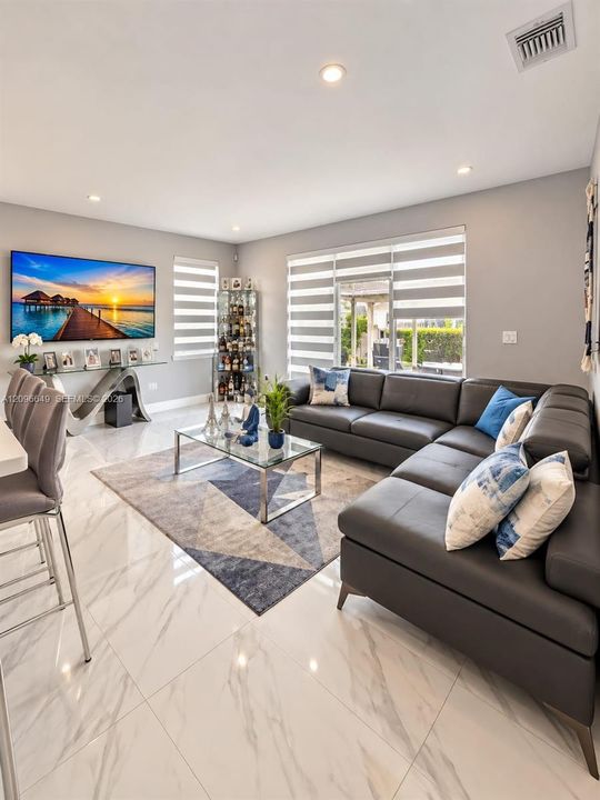 For Sale: $1,139,000 (4 beds, 3 baths, 3192 Square Feet)