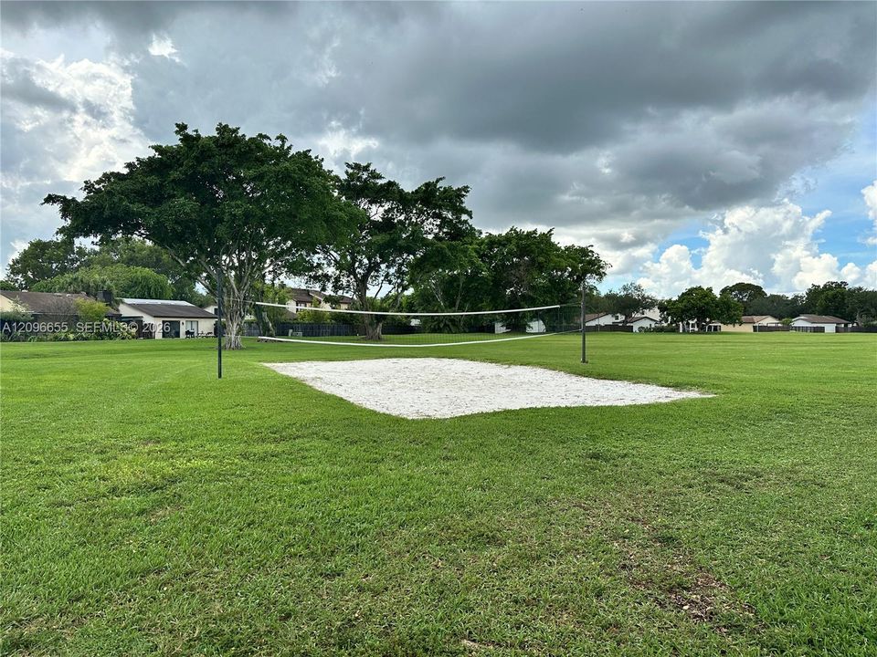 En Venta: $339,000 (2 camas, 2 baños, 1253 Pies cuadrados)