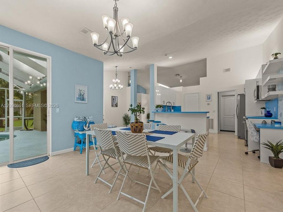 En Venta: $477,700 (3 camas, 2 baños, 2106 Pies cuadrados)