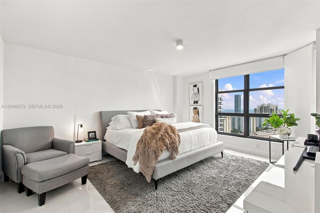 For Sale: $759,998 (2 beds, 2 baths, 1365 Square Feet)