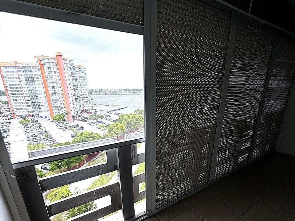 balcony view