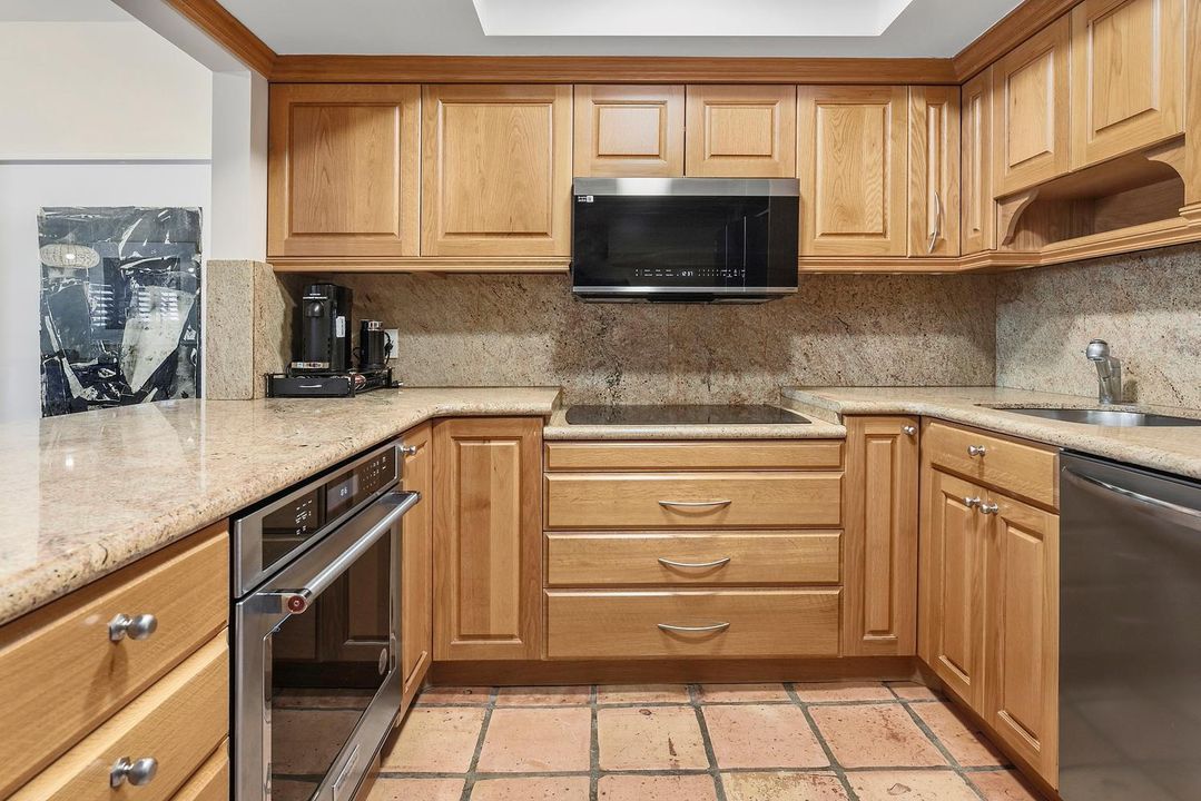 011-015-250 S Ocean Blvd 261-1499x1000