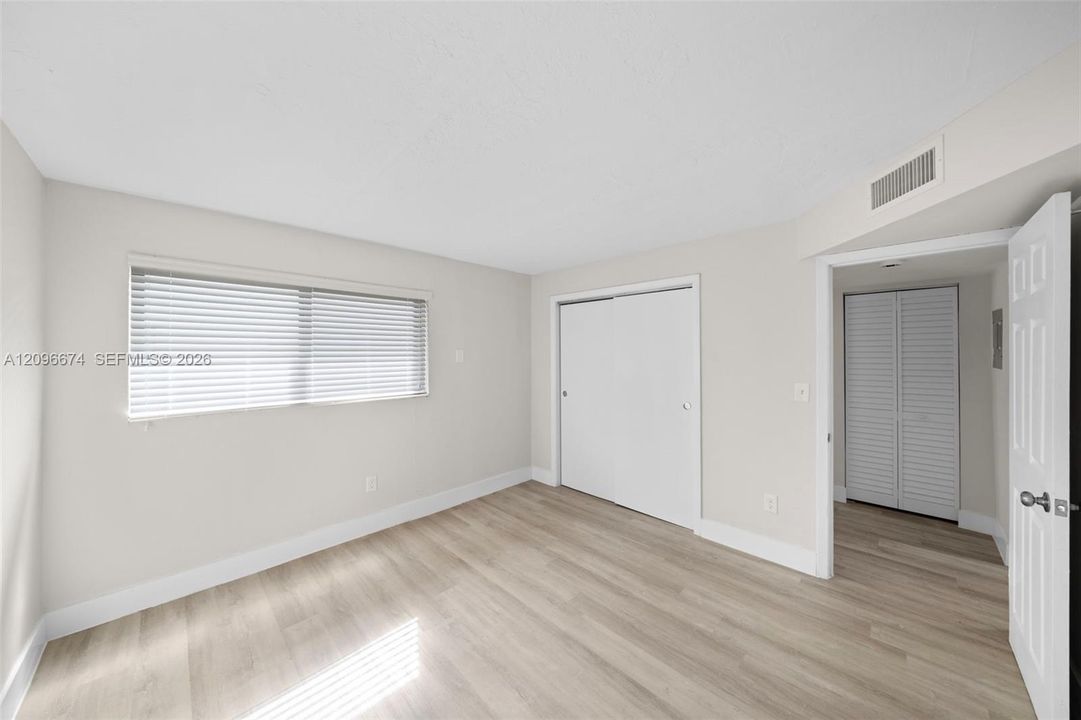 В аренду: $1,795 (1 спален, 1 ванн, 625 Квадратных фут)
