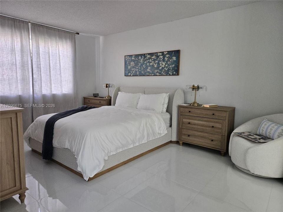 В аренду: $2,300 (3 спален, 2 ванн, 1092 Квадратных фут)