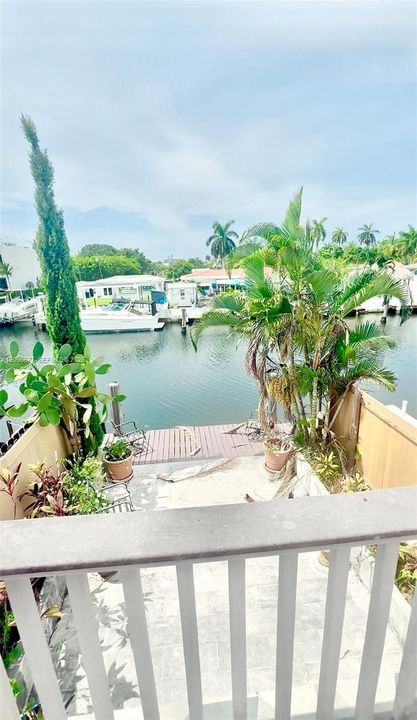 For Sale: $850,000 (2 beds, 2 baths, 1444 Square Feet)