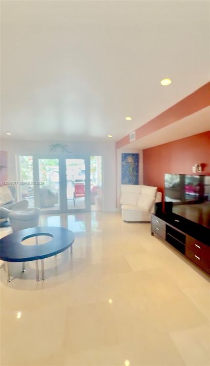 For Sale: $850,000 (2 beds, 2 baths, 1444 Square Feet)