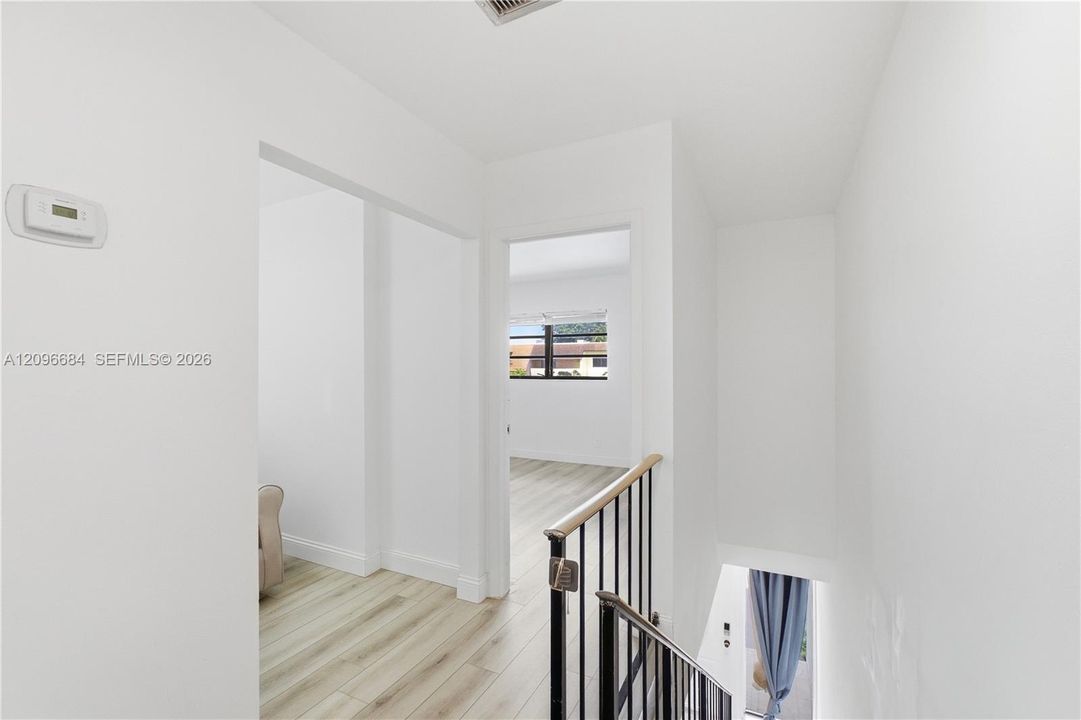 For Sale: $379,000 (2 beds, 2 baths, 1600 Square Feet)