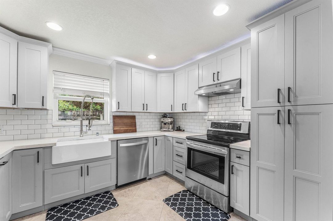 009-5347WashingtonRoad-DelrayBeach-FL-33